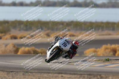 media/Dec-18-2022-SoCal Trackdays (Sun) [[8099a50955]]/Turn 14 (940am)/